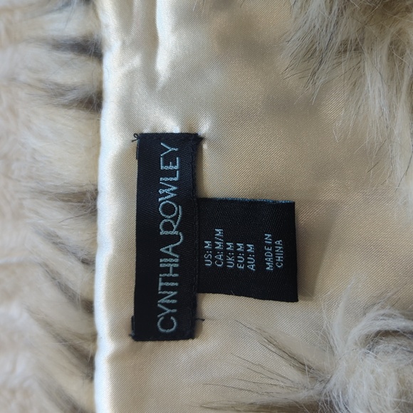 BNWOT Cynthia Rowley Faux Fur Vest - Picture 6 of 10